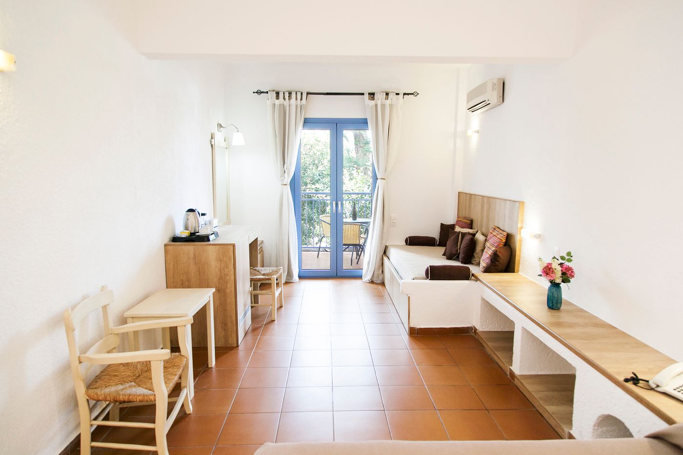 Elpida-Village-Room-21