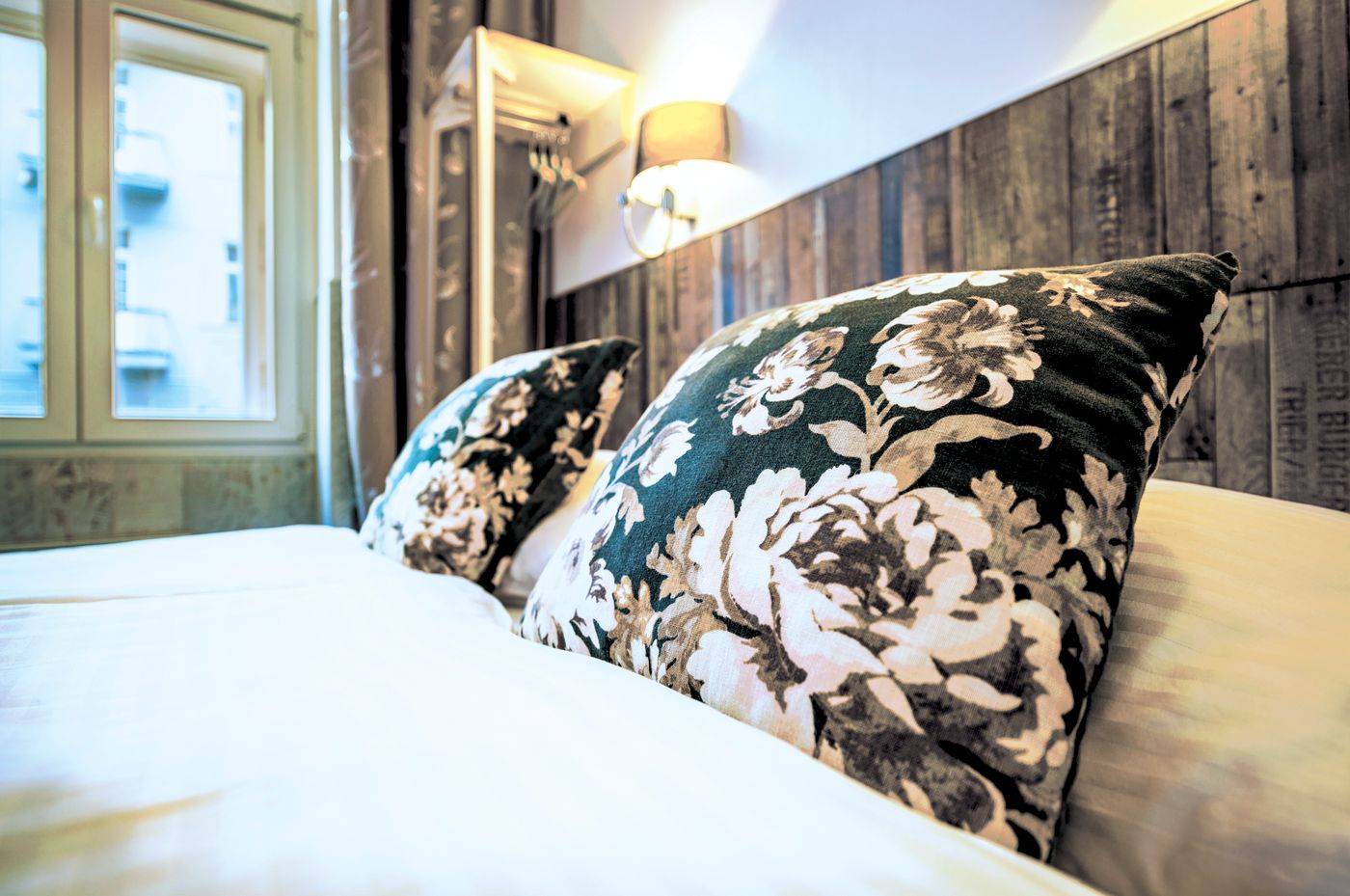 Royal-Court-Hotel-Room-26