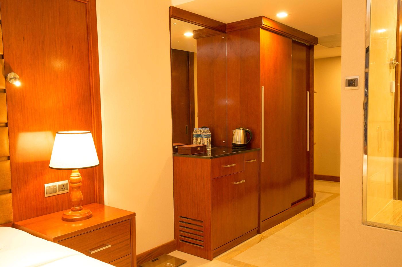 Marino-Beach-Colombo-Room-53