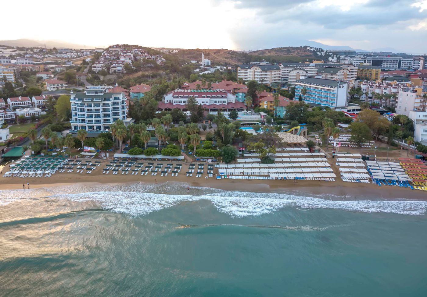 Armas Green Fugla Beach