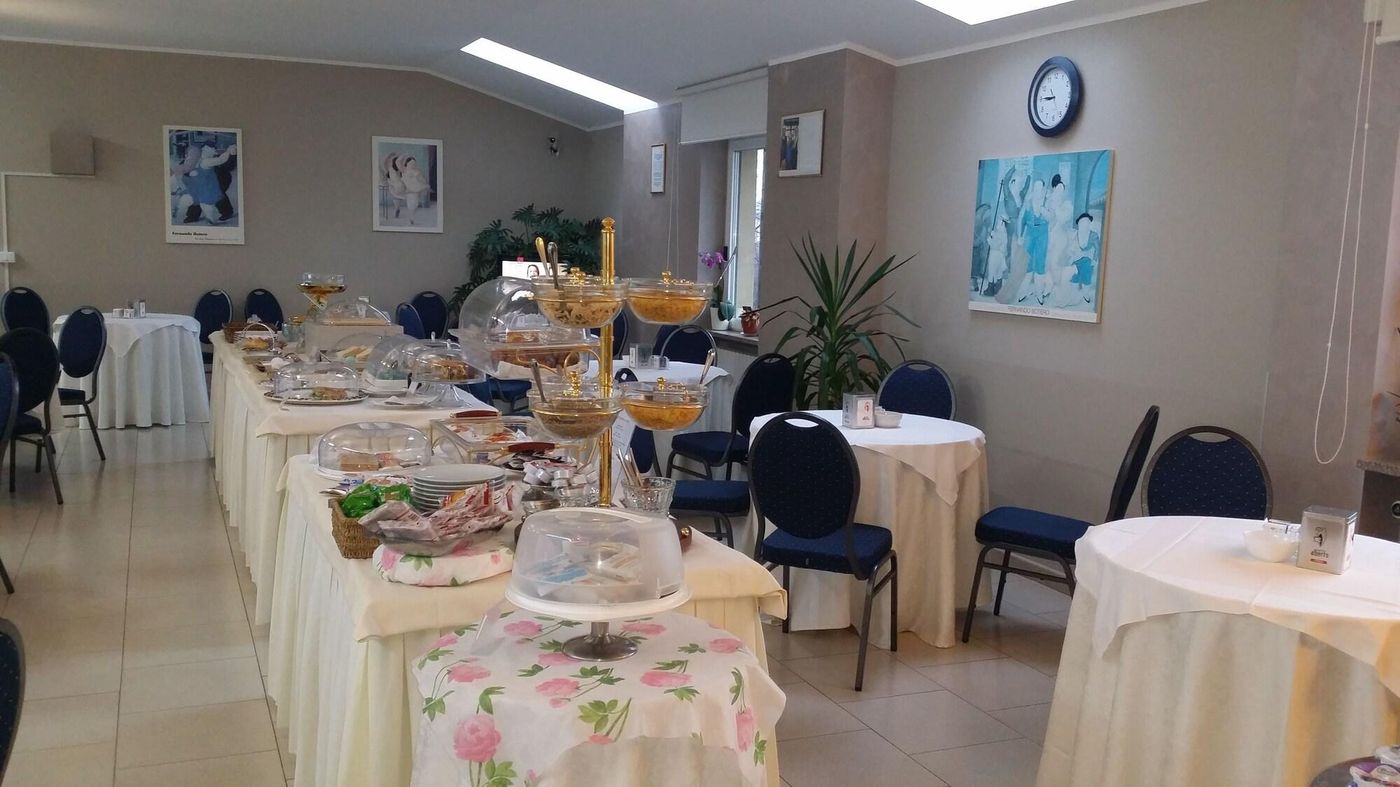 Flying Hotel - Italy - SAN MAURIZIO CANAVESE - Restaurant - 5