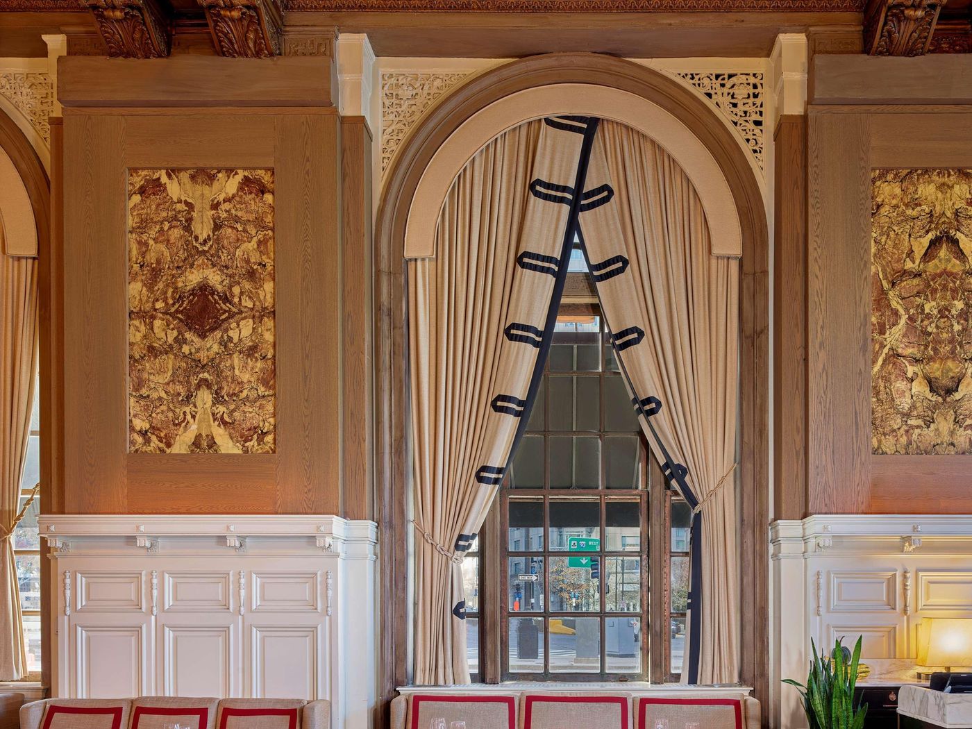 The-Fairmont-Copley-Plaza-Restaurant-6