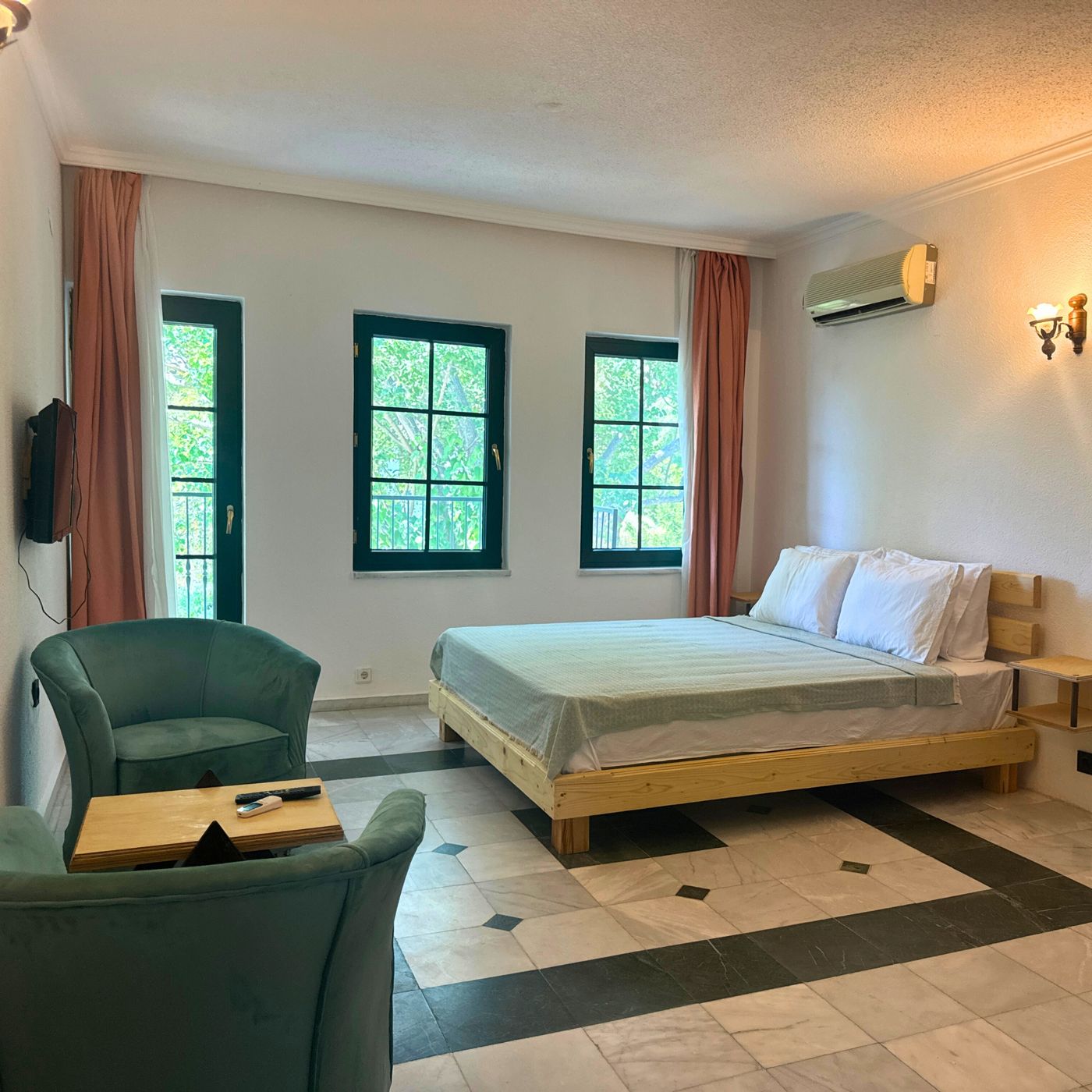 Club-Mel-Holiday-Resort-Room-29