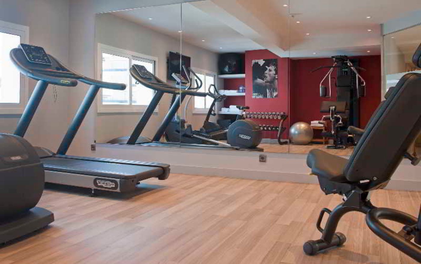 Calipolis-Hotel-Sports-and-Entertainment-67