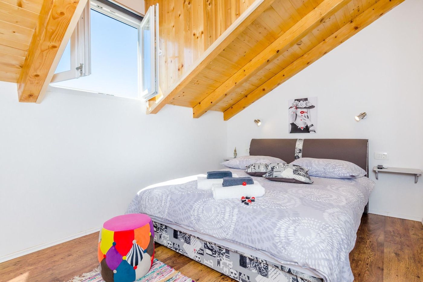 Guest-House-Nikolina-Room-28