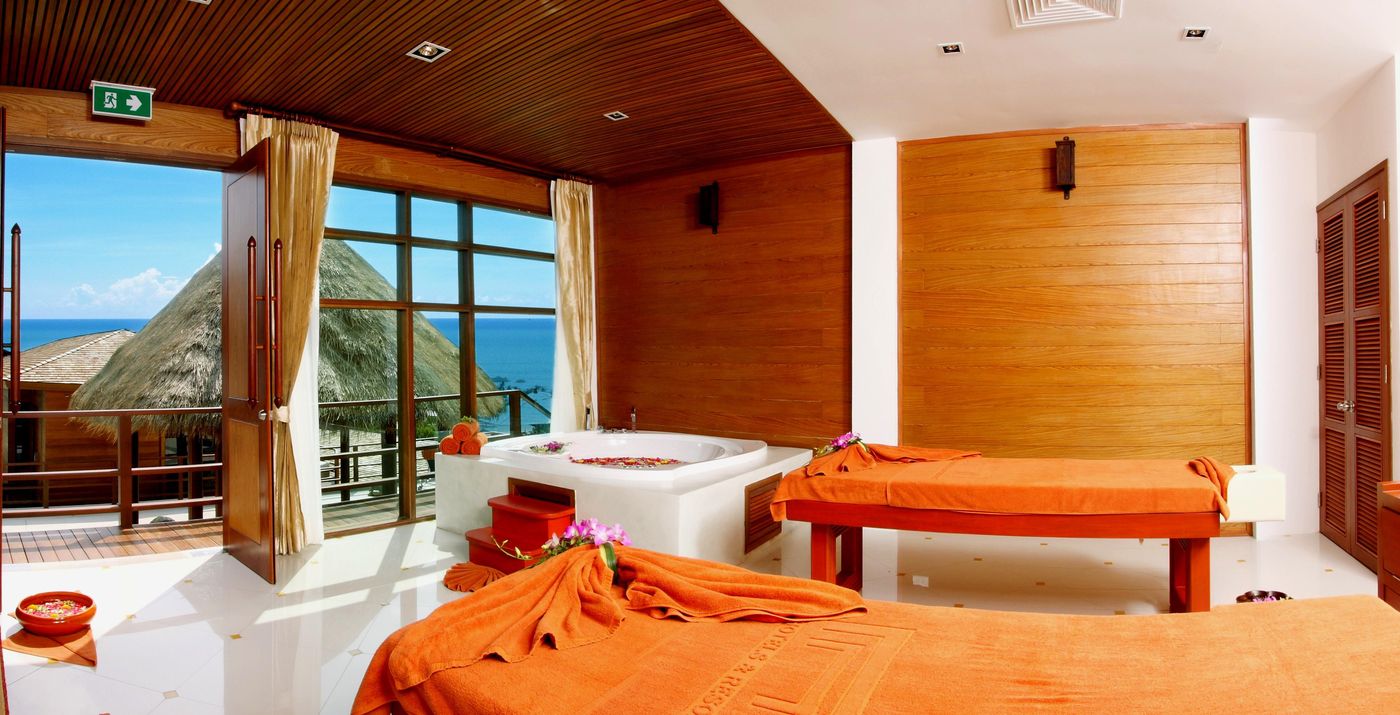 KC-Resort-and-Over-Water-Villa-s-General-view-20