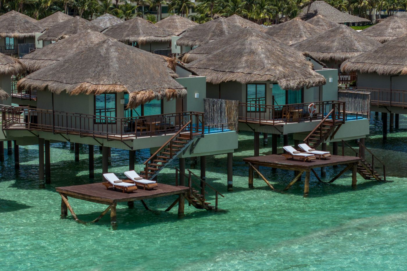Palafitos Overwater Bungalows 13.10