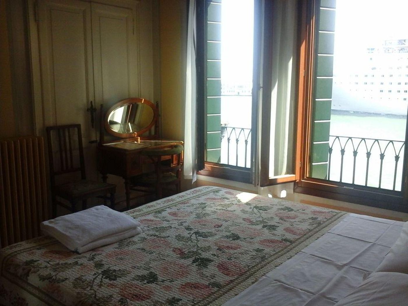 Pensione Seguso-Italy-Venezia-General view-5