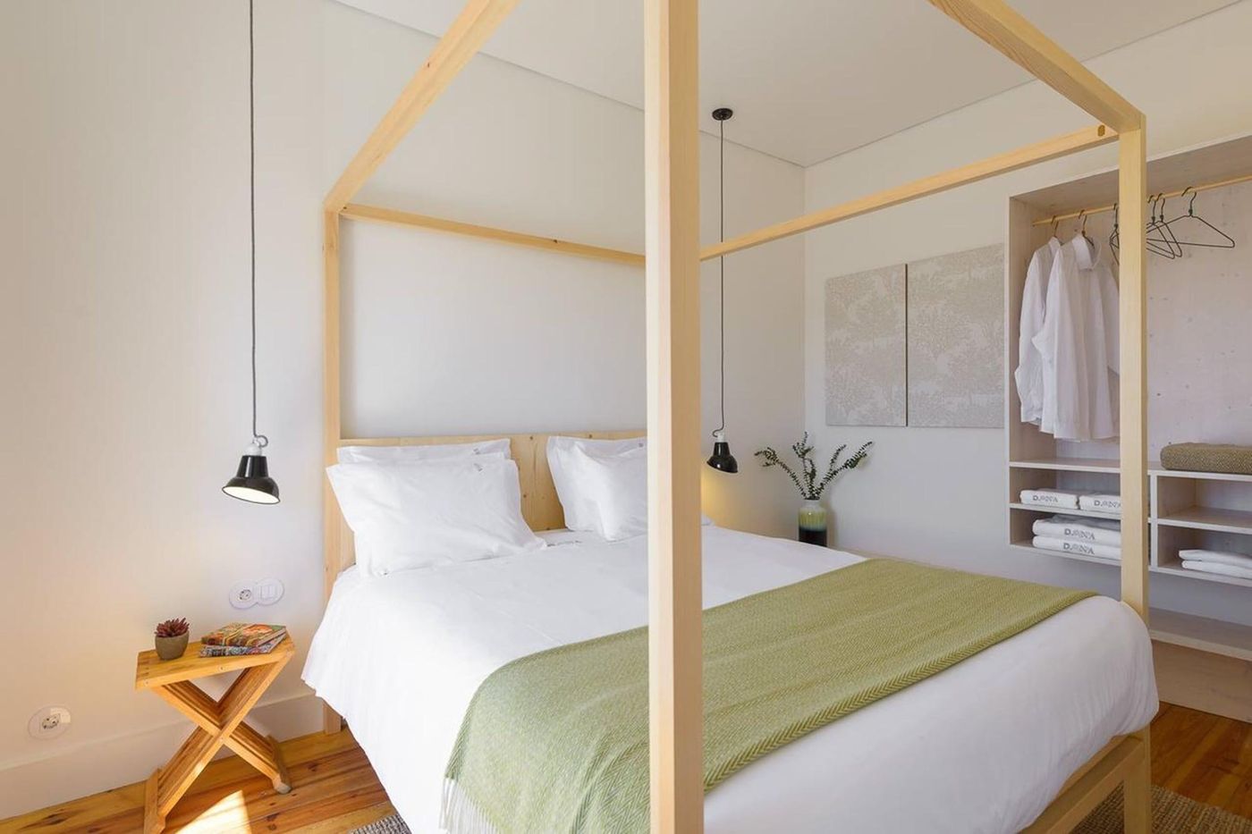 Dona-Graca-Lisbon-Apartments-Room-26