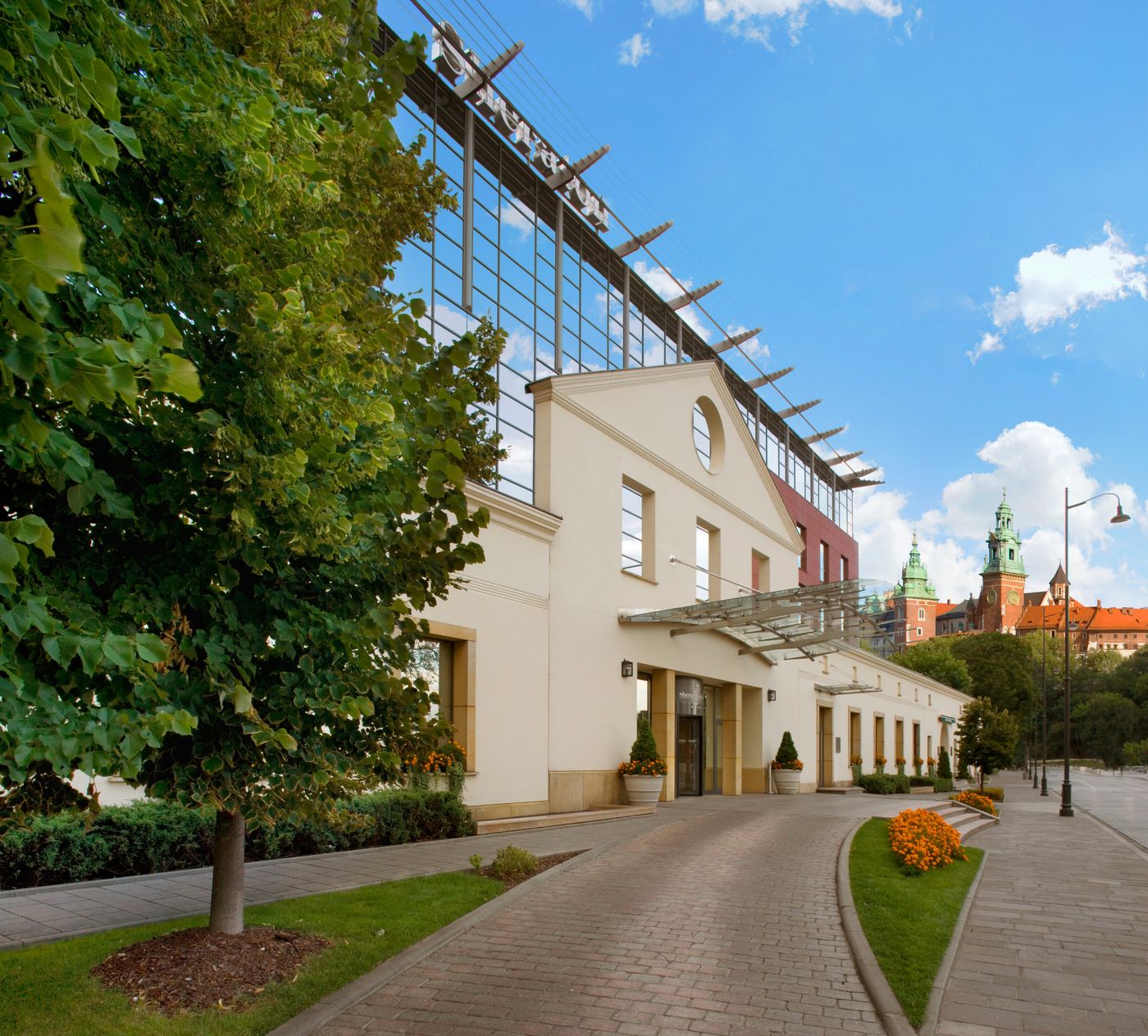 Sheraton-Grand-Krakow-General-view-2