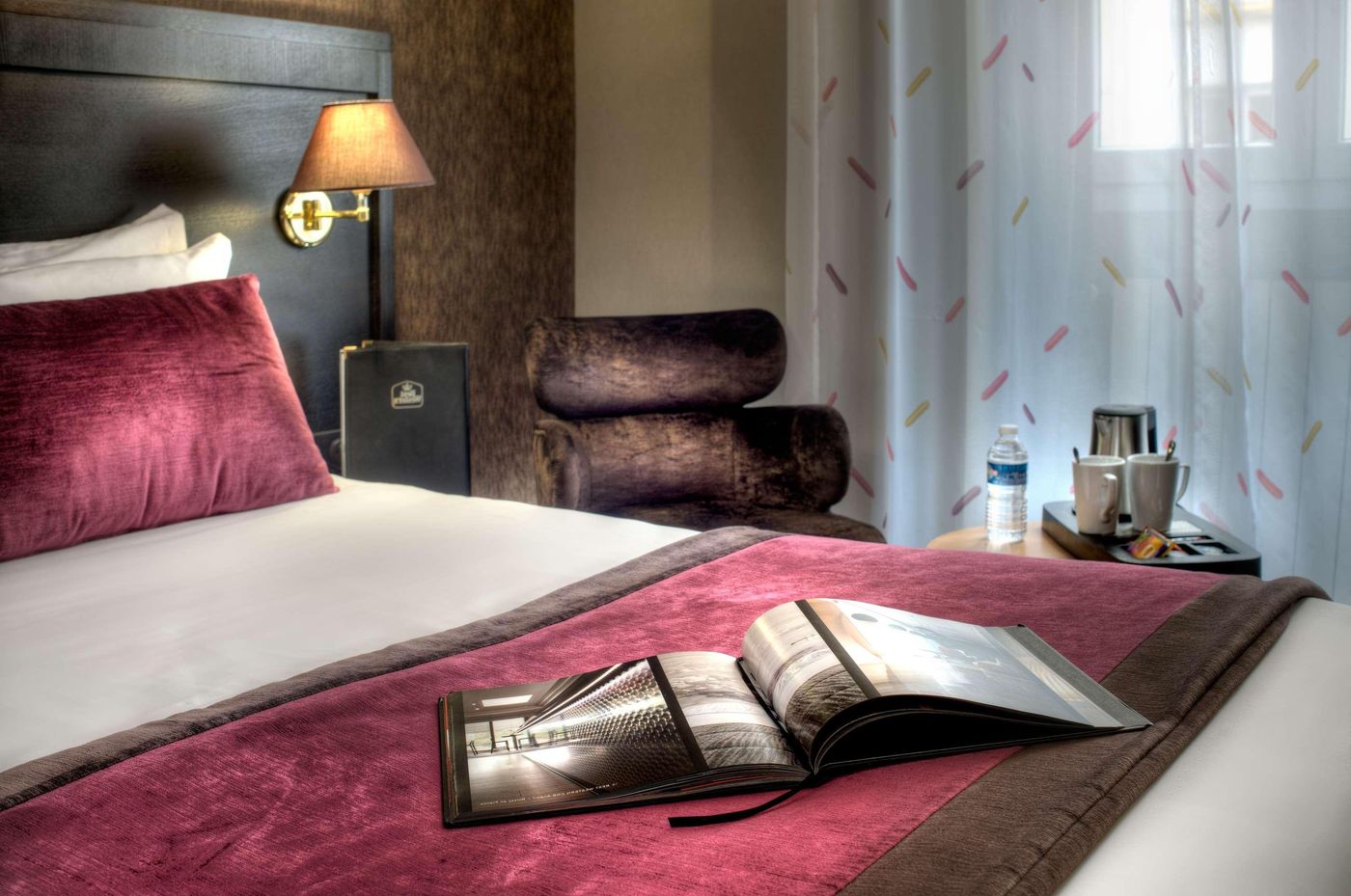 Best-Western-Plus-Nice-Cosy-H----tel-Room-22