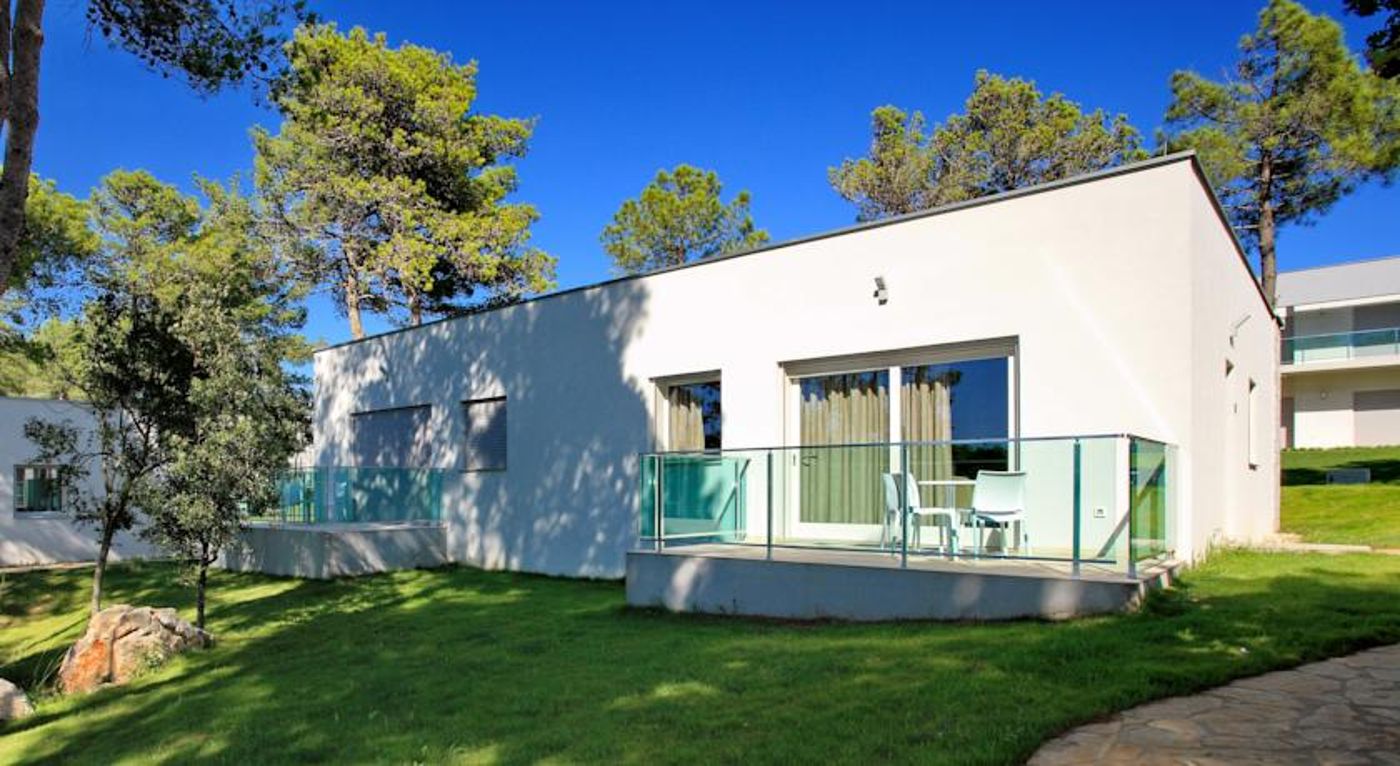 Crvena Luka Hotel & Resort