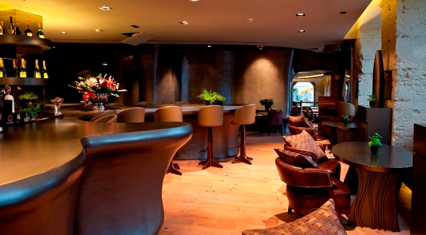 Figueira-by-The-Beautique-Hotels-Bar-7