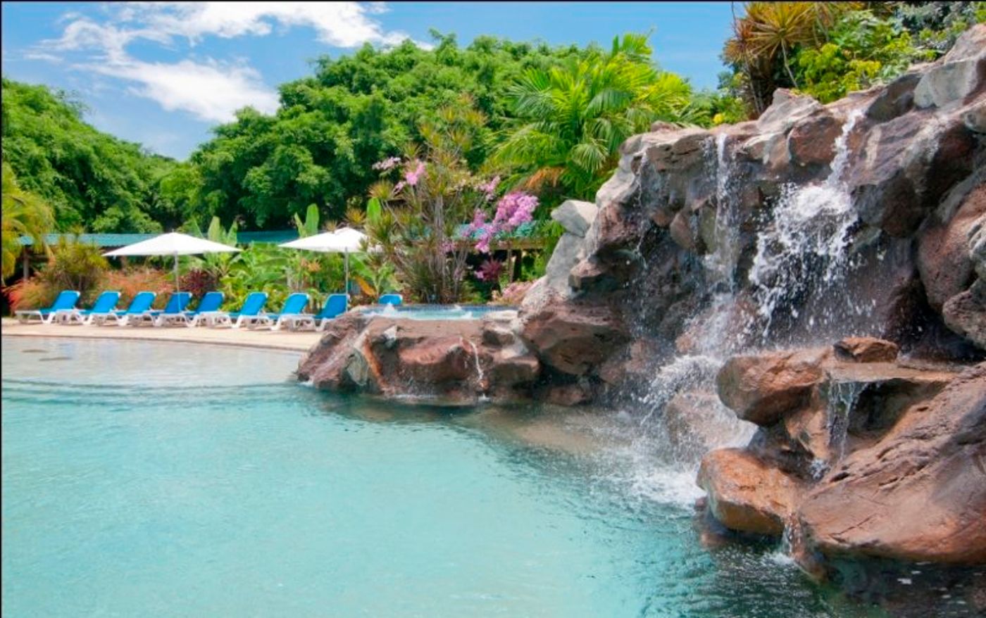 Radisson-Grenada-Beach-Resort-Room-11