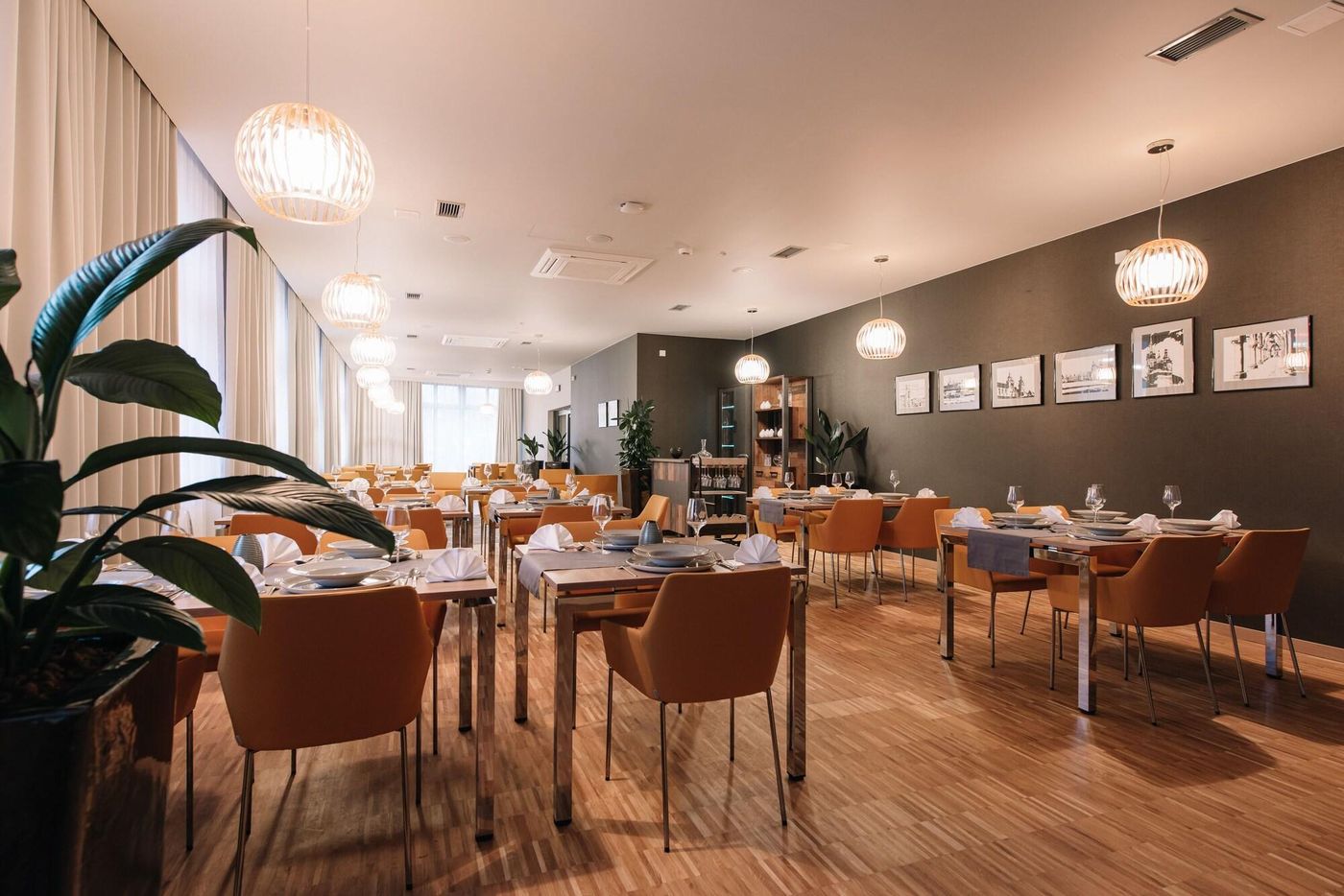 Hotel-Krowodrza--Krakow-Restaurant-9