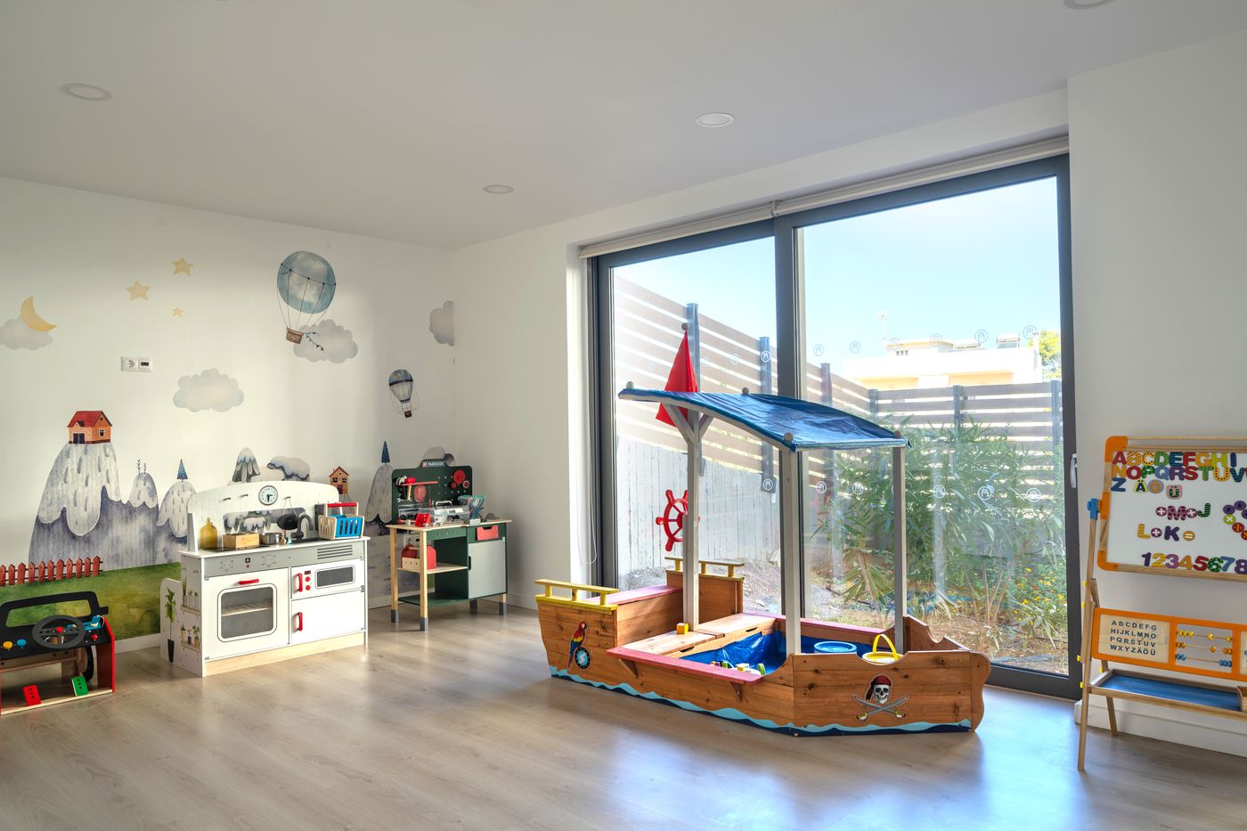 Minos-Hotel-Sports-and-Entertainment-53