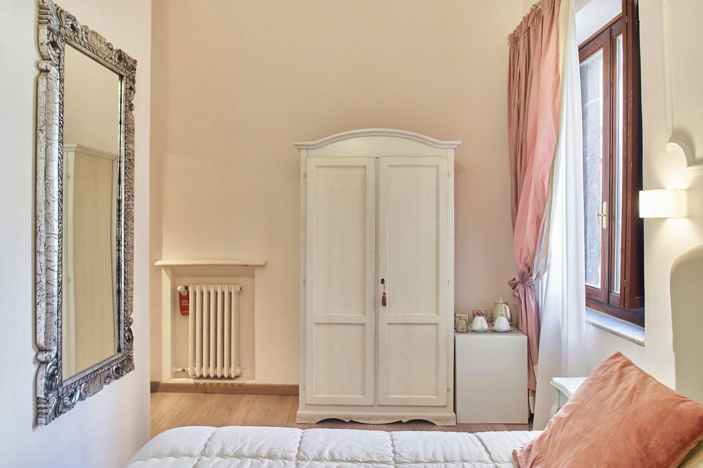 B-B-Palazzo-del-Magnifico-Room-10