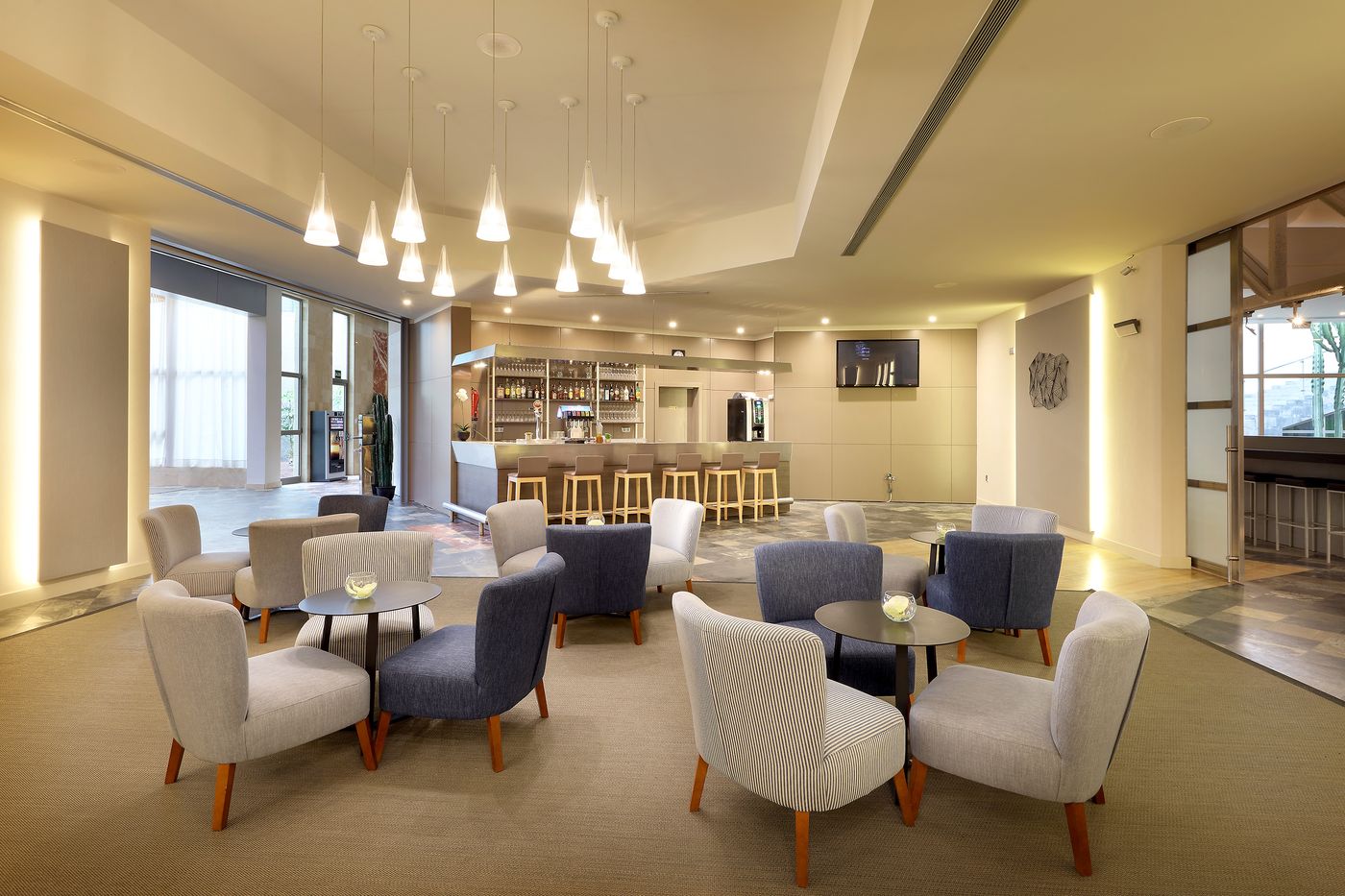 Eurostars-Las-Salinas-Bar-50