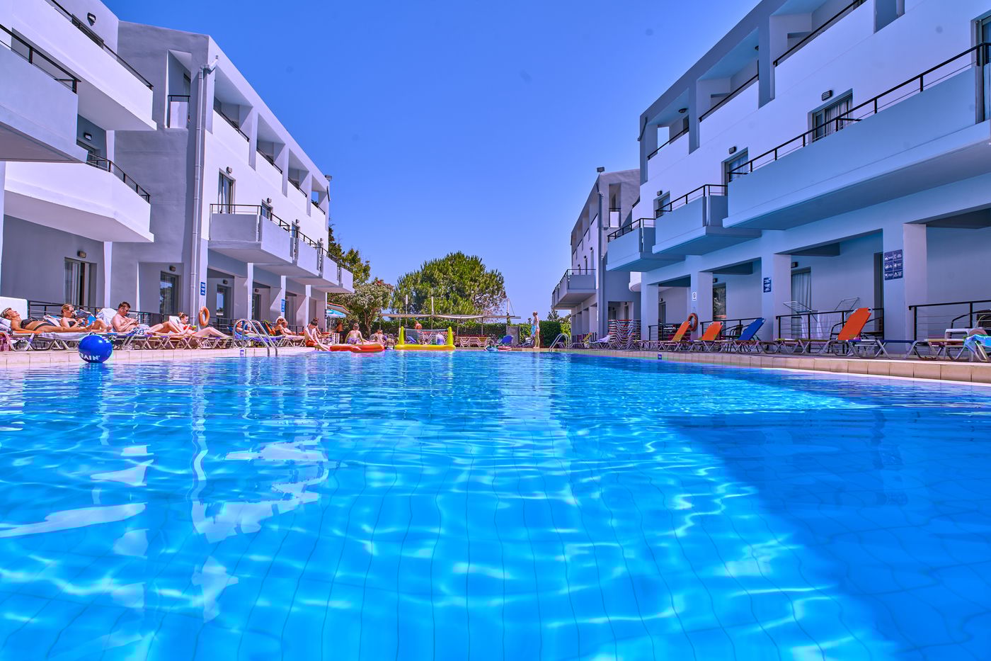 Creteotels-Sunrise-Village-Pool-2