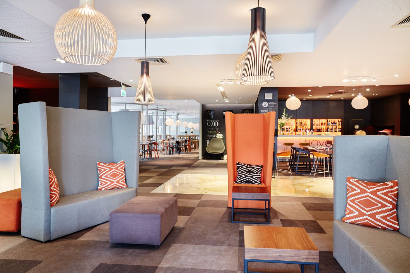 Novotel-Krakow-City-West-Lobby-2