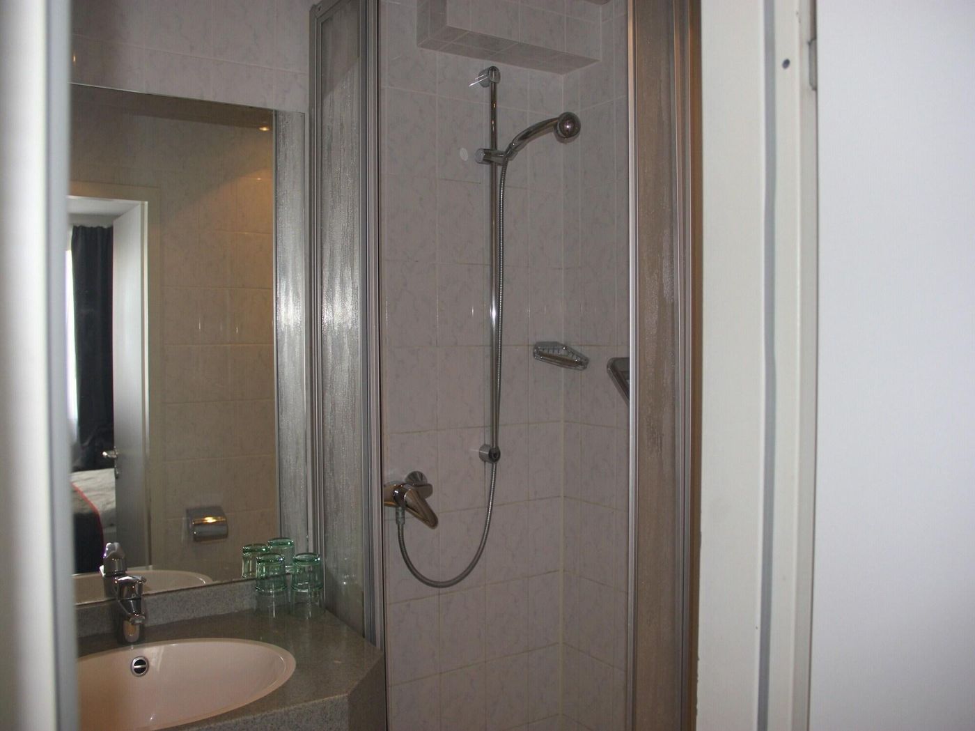 Enger Hof - Germany - DUSSELDORF - Room - 8