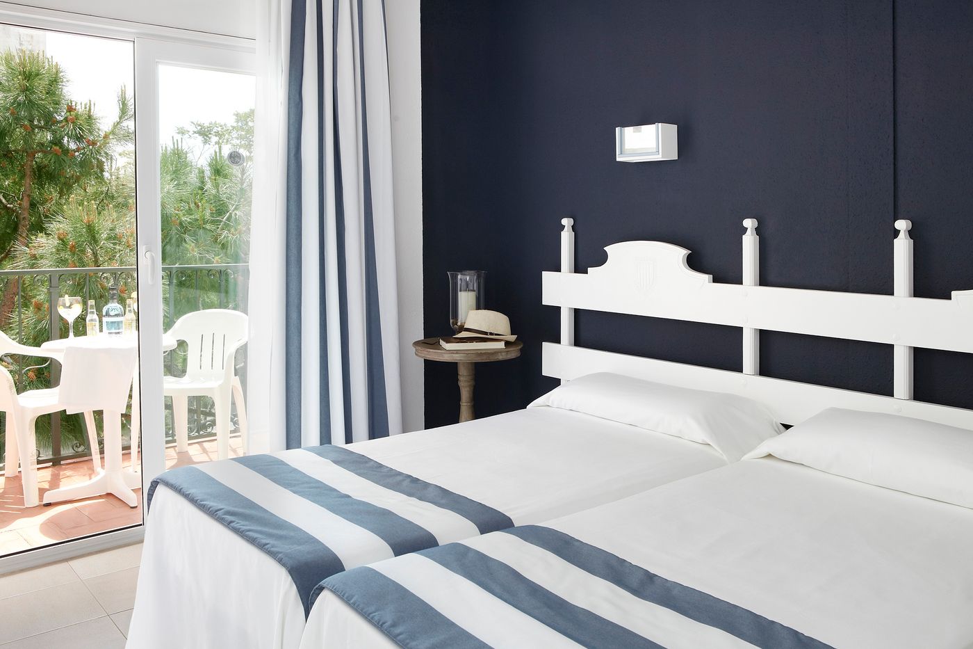 Els-Pins-Hotel-Room-24