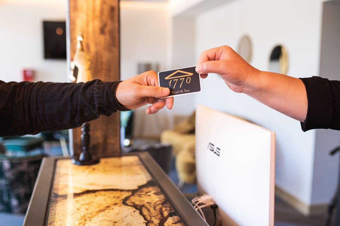 HOTEL 1770 & SPA-France-LE PONTET-Lobby-8