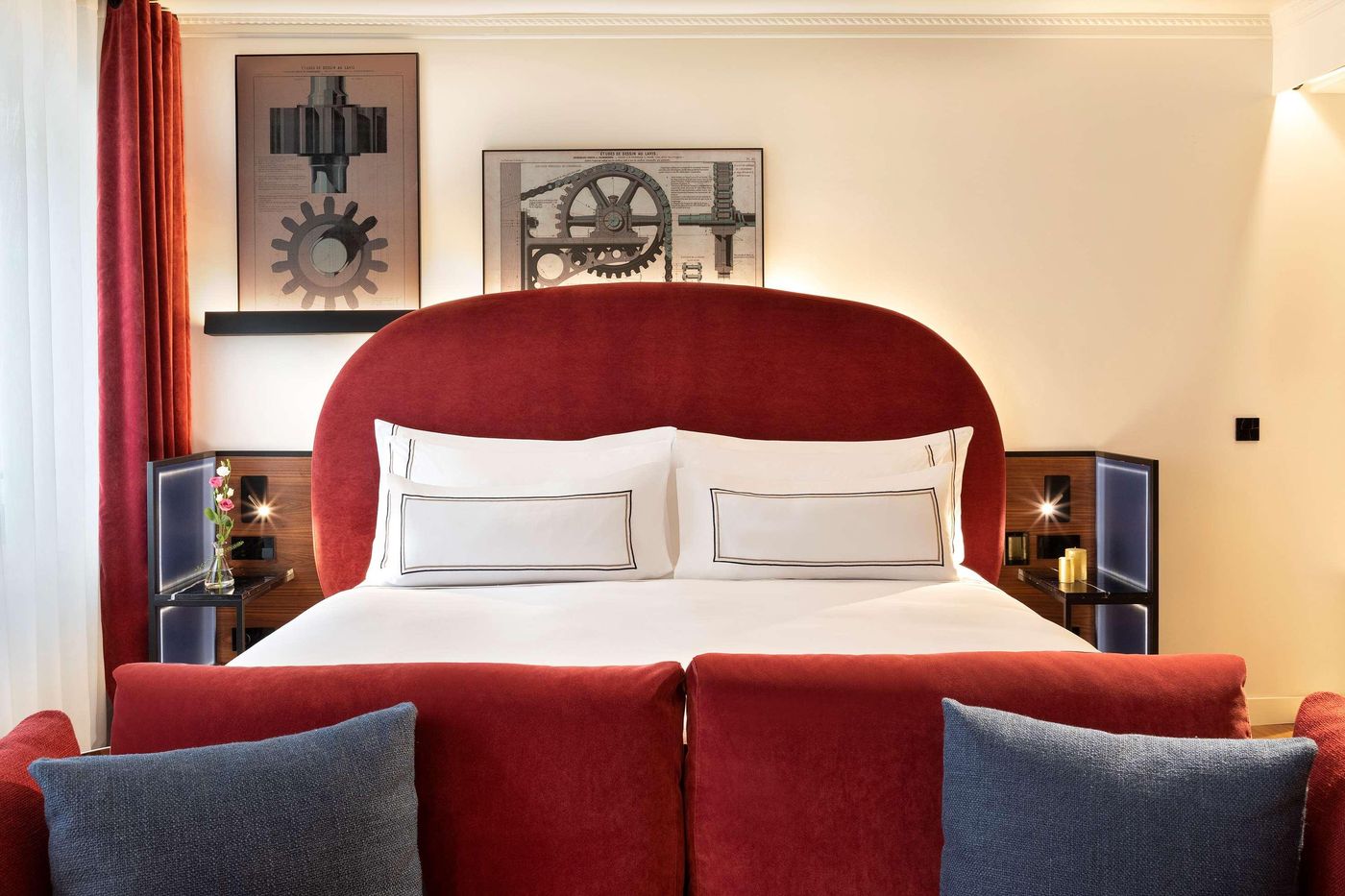 Melia-Paris-Tour-Eiffel-Room-34