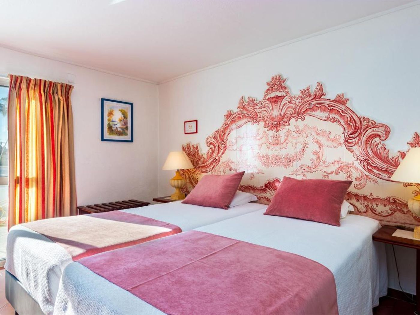 Tropical Sol - E9ED5BD953B8CF2D065F8A1B6116C5E7B96526C3