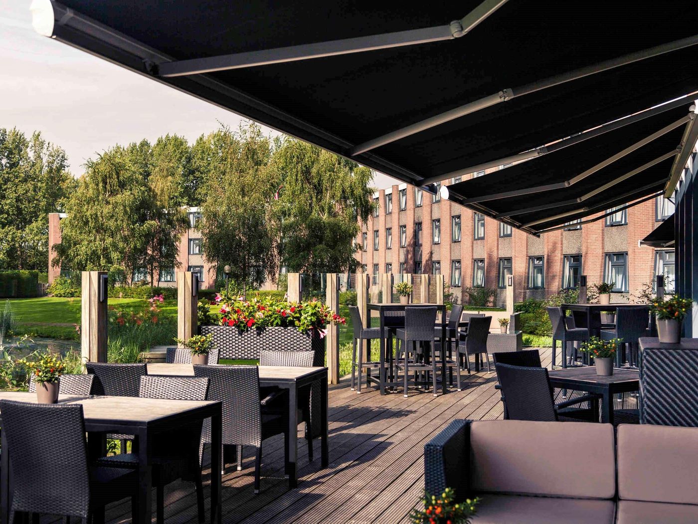 Mercure-Hotel-Amsterdam-West-Bar-2