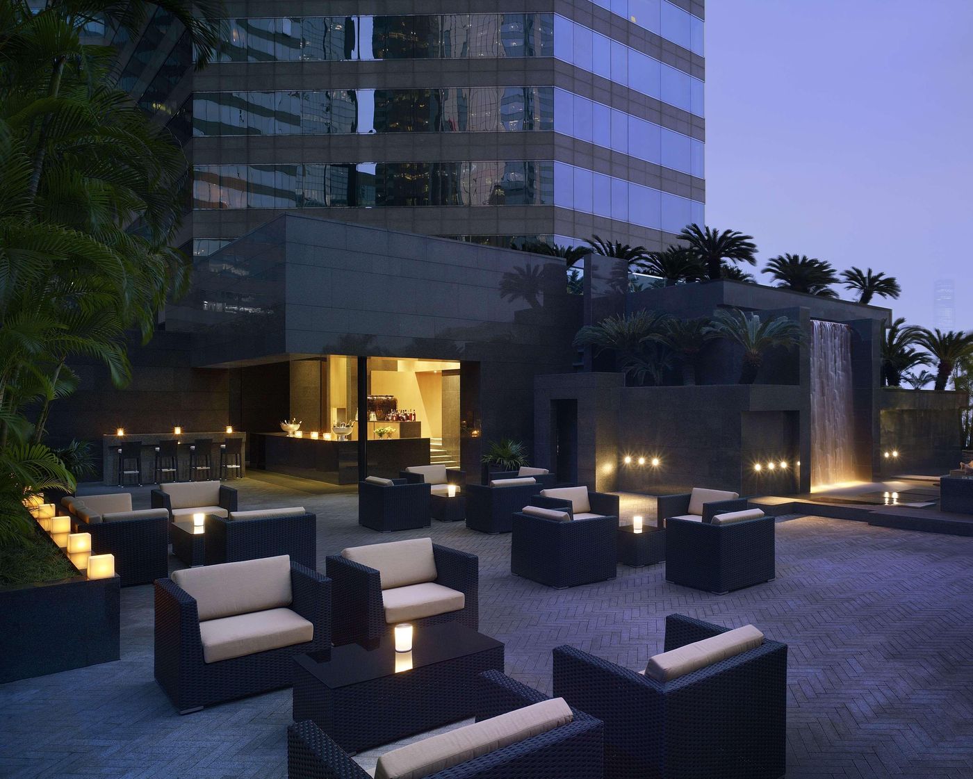 Grand-Hyatt-Hong-Kong-Bar-43