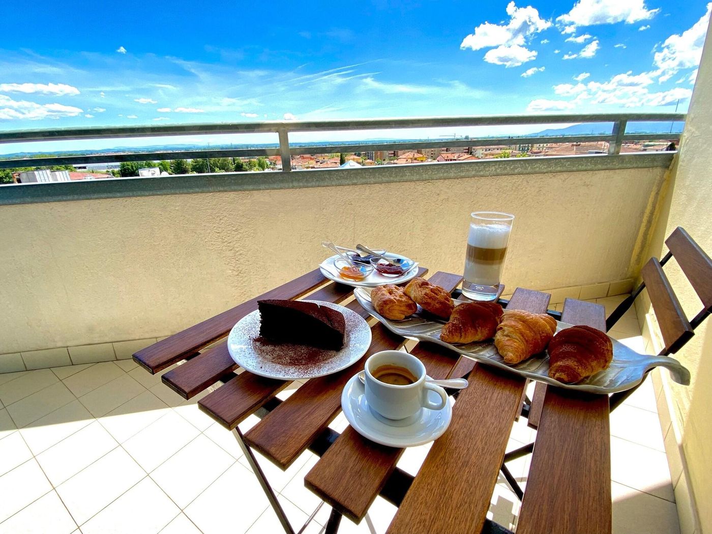 Hotel-Tuscany-Inn-Room-38