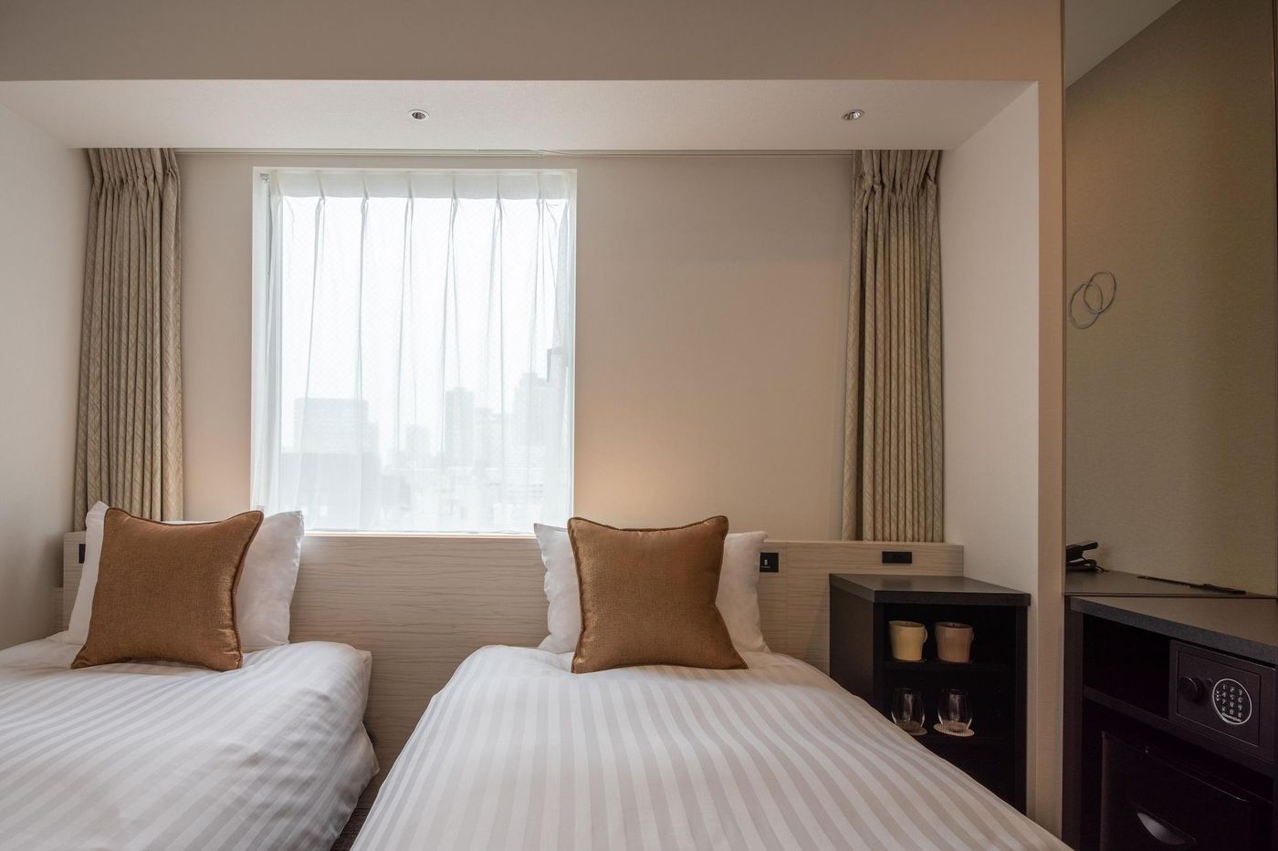 HOTEL VISTA TOKYO Tsukiji-Japan-Tokyo-Room-3