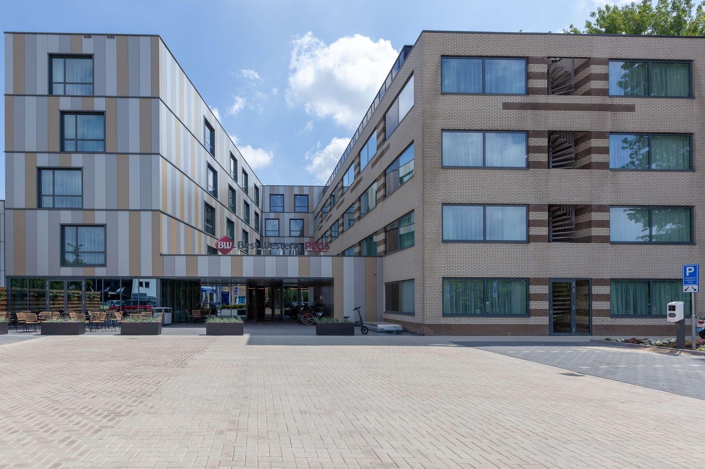 Best-Western-Plus-Amstelveen-General-view-1