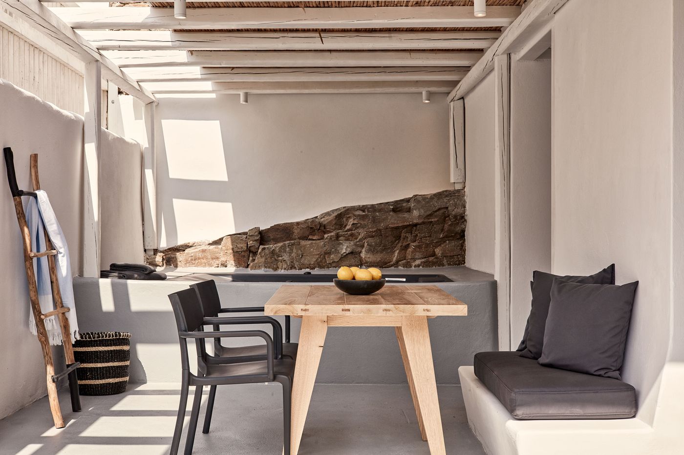 Boho-Suites-Mykonos-Conferences-25