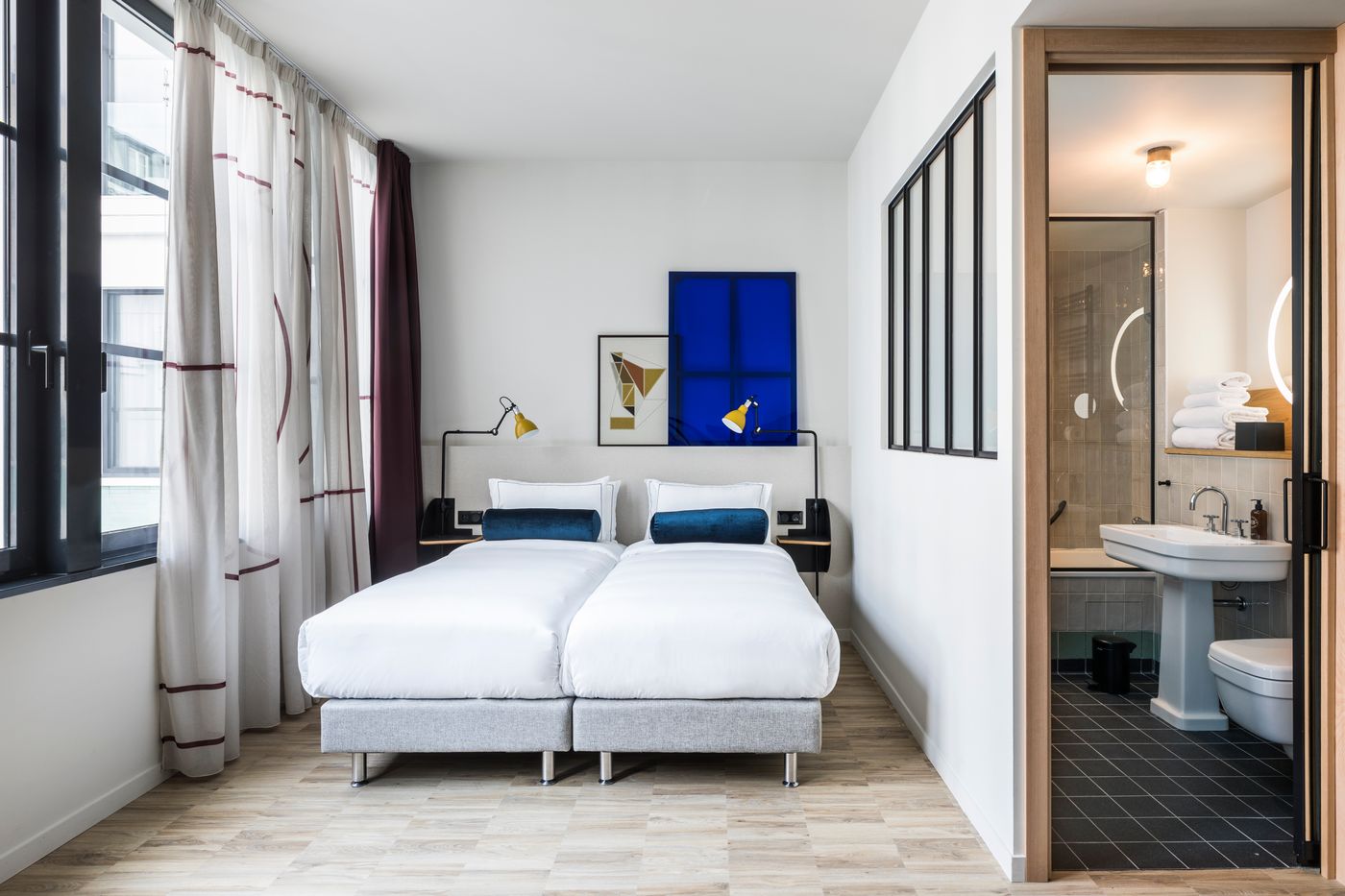 Le-Grand-Quartier-Room-16