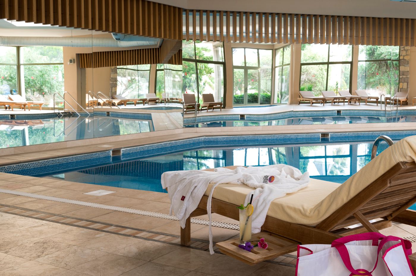 Barut-Hemera-Pool-62