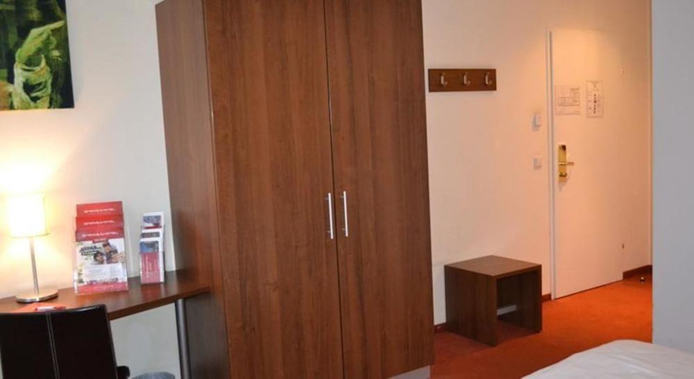 PLAZA Inn Salzburg City-Austria-SALZBURG-General view-8