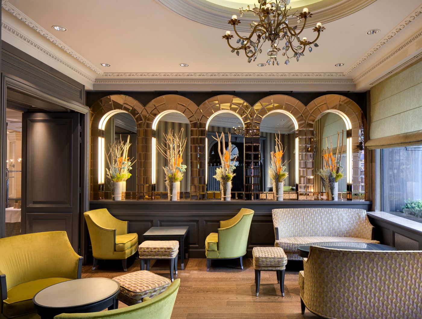 Chateau-Frontenac-Lobby-15