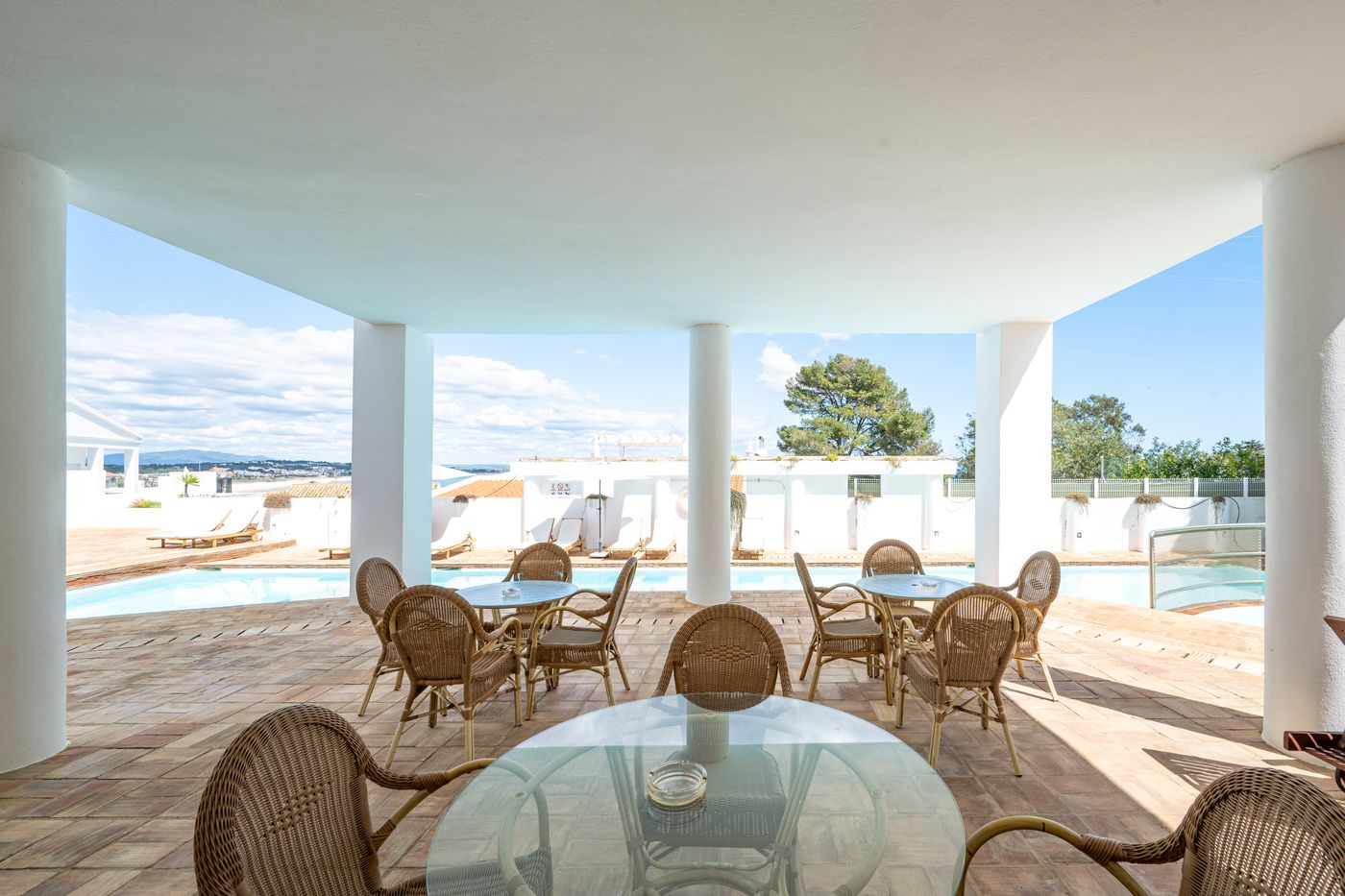 Porta-da-Vila-Pool-36