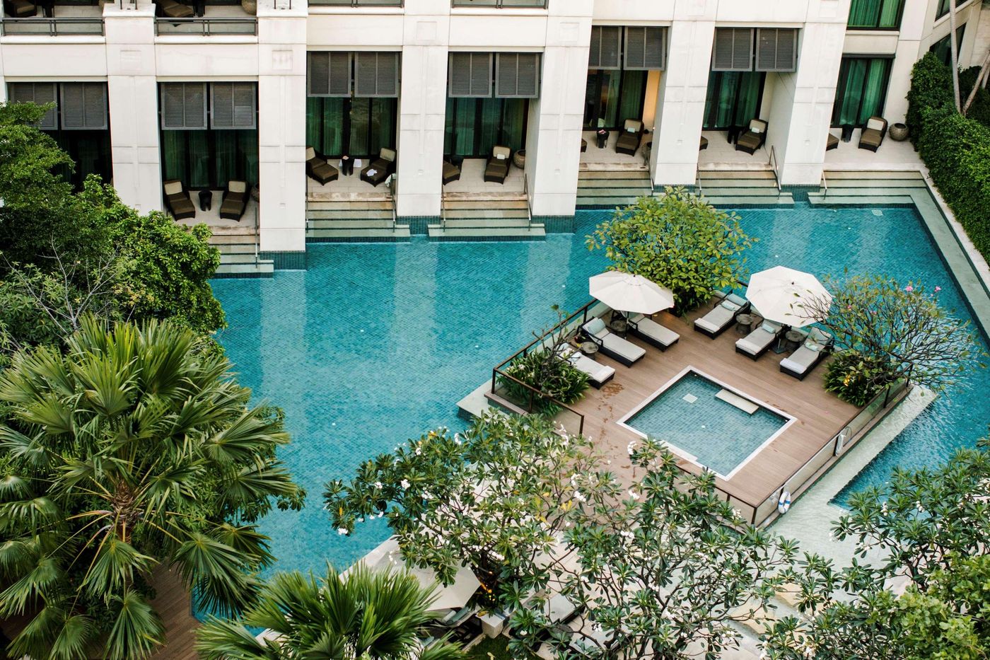 Siam-Kempinski-Pool-92