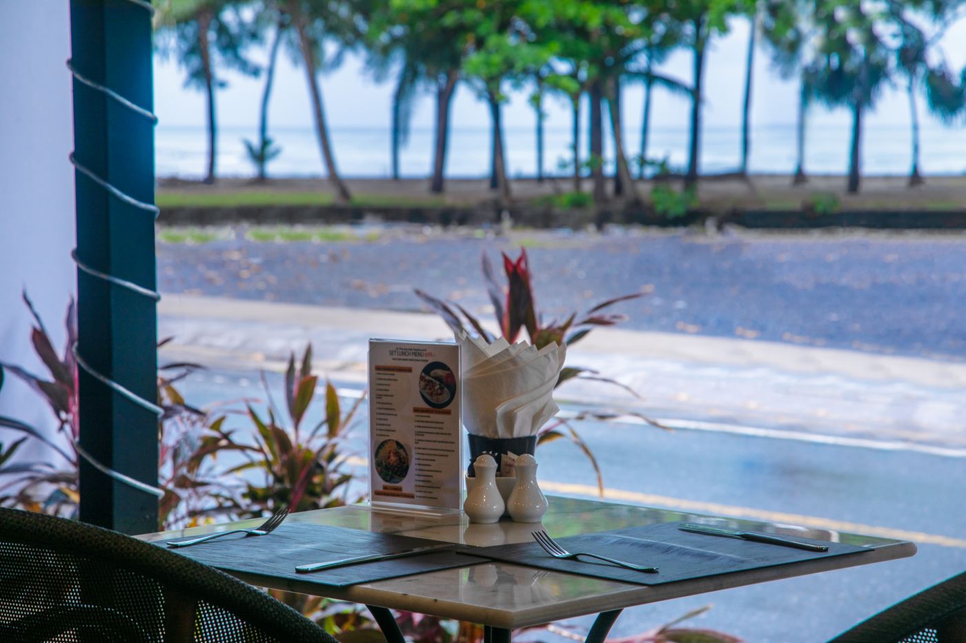 Princess-Kamala-Beach-Front-Hotel-Restaurant-23