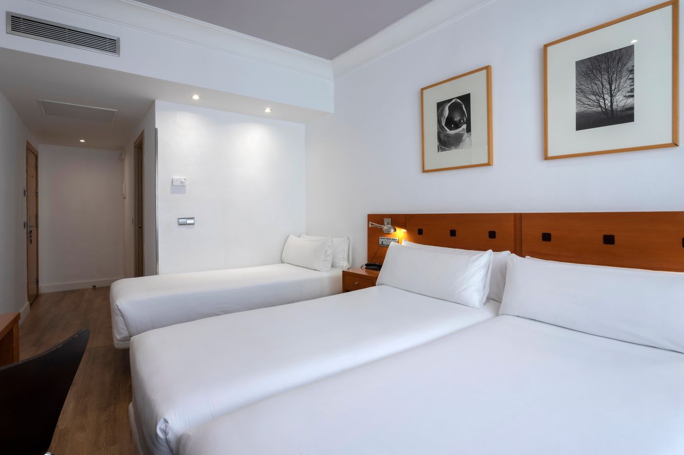 Petit-Palace-Cliper-Gran-V--a-Room-13