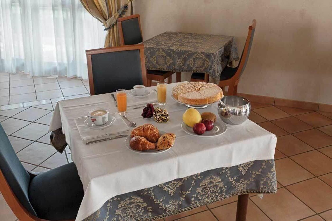 Hotel-Villa-Luigi-Restaurant-17