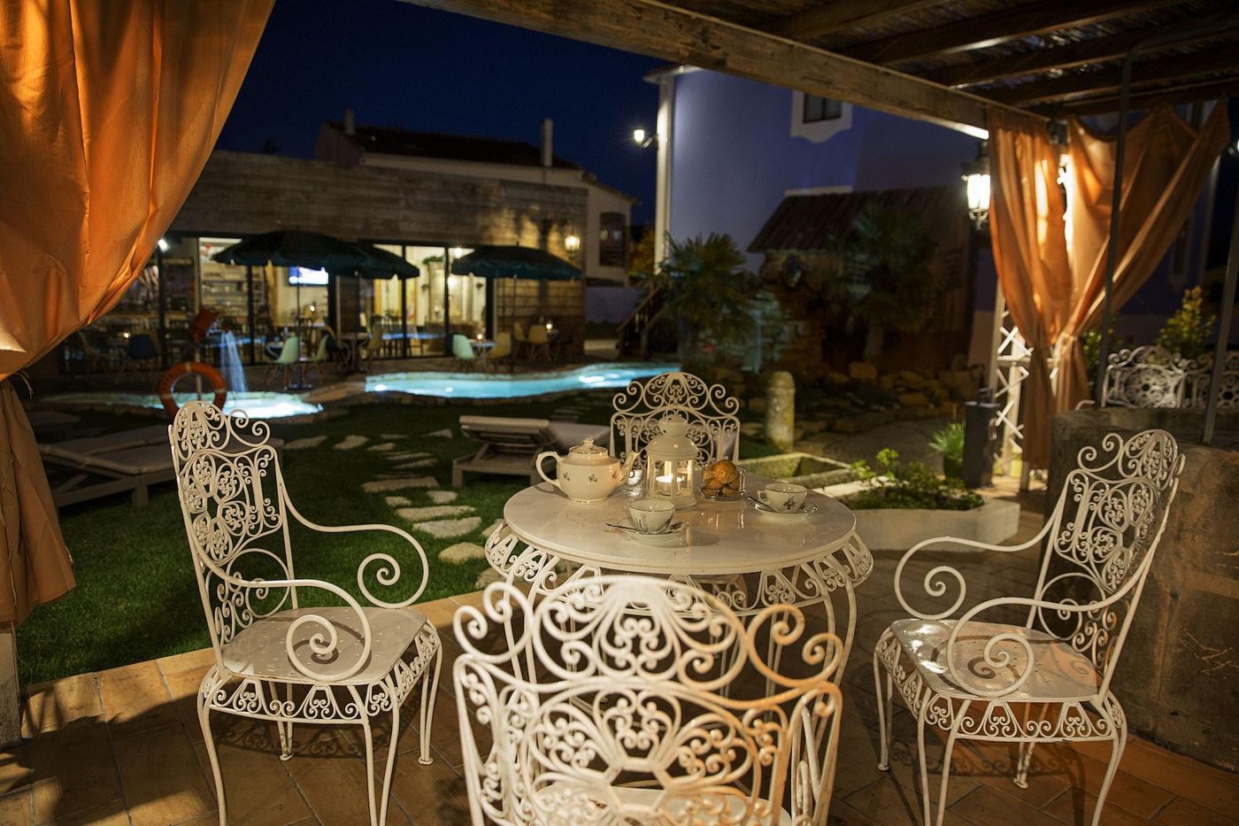 Ninho-Saloio-Terrace-56