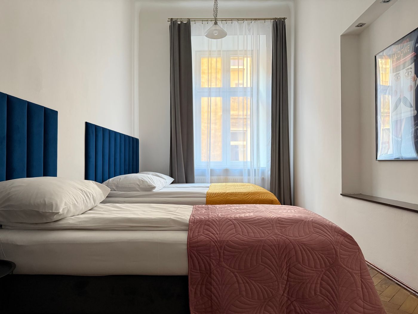 Corner-House-Residence-Room-11