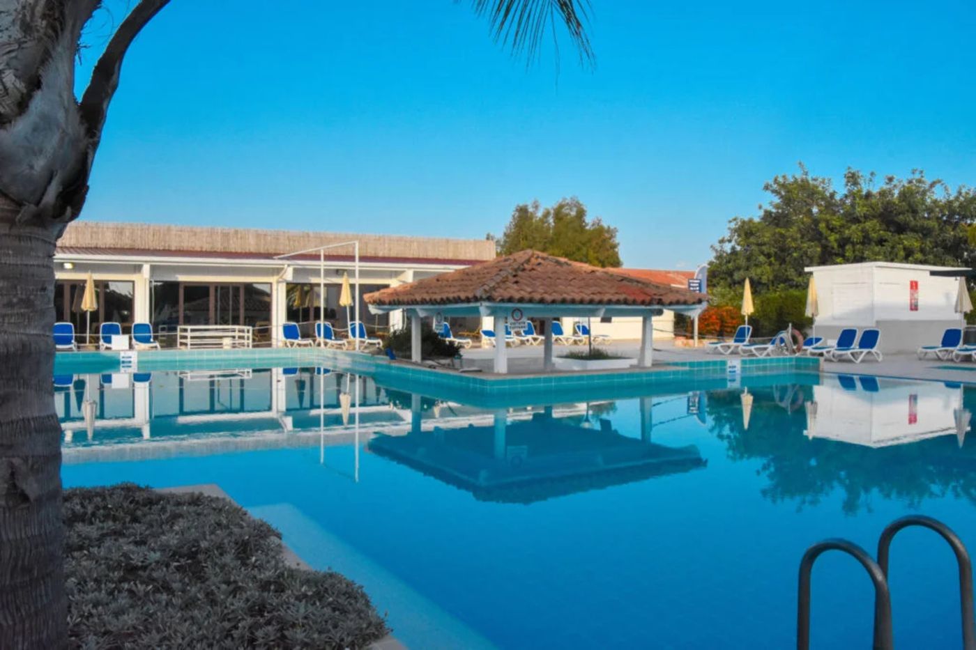 I-Giardini-di-Villa-Athena---Athena-Resort-Pool-7