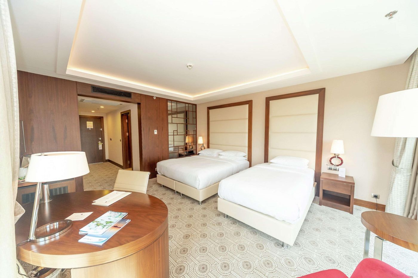 DoubleTree-by-Hilton-Istanbul-Topkapi-Room-29