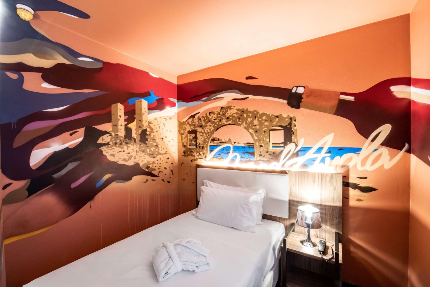Muraless Art Hotel WorldHotels Crafted - Italy - Castel D'azzano - Verona - Room - 9