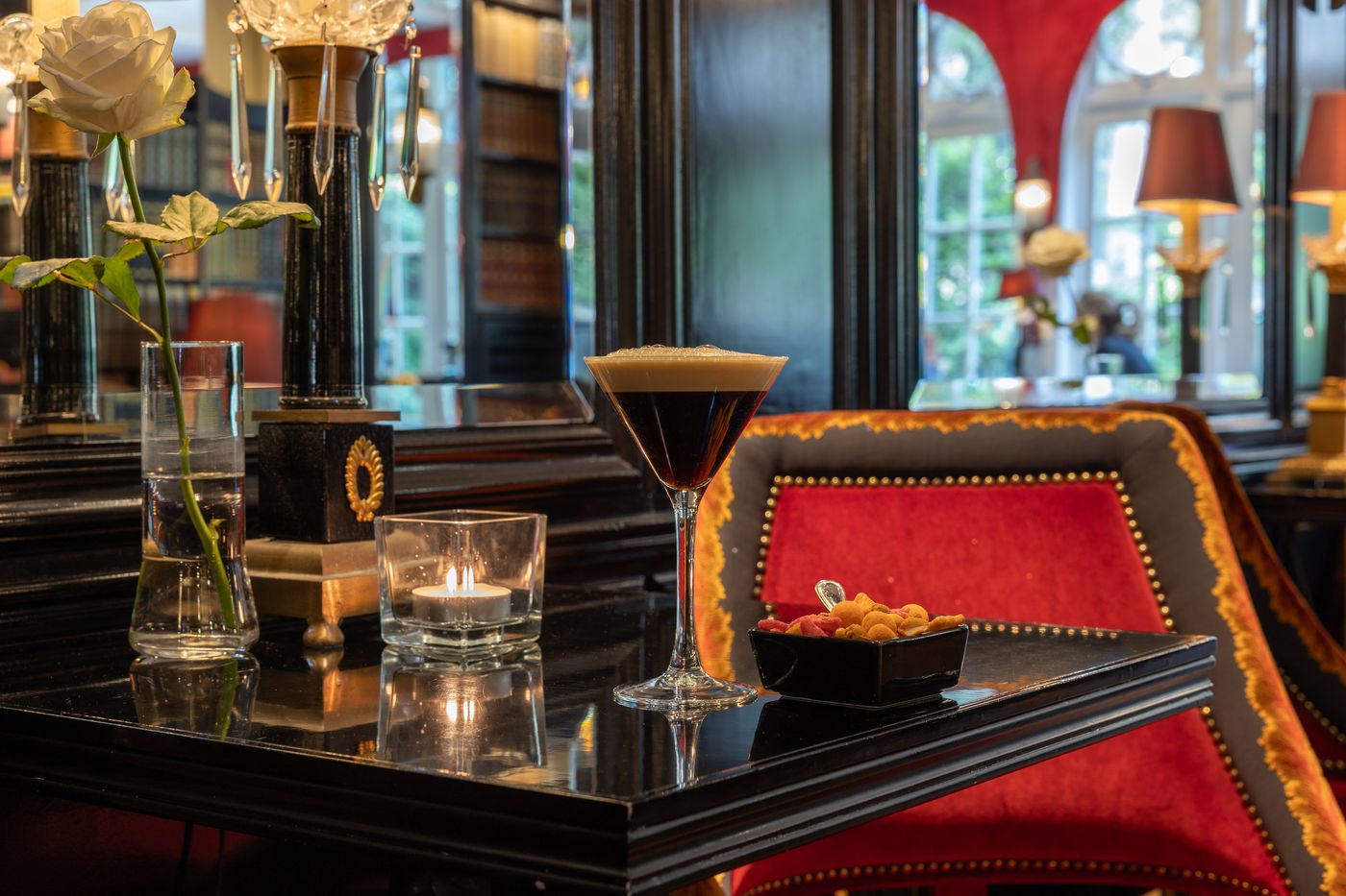 Apollofirst-Boutique-Hotel-Bar-17